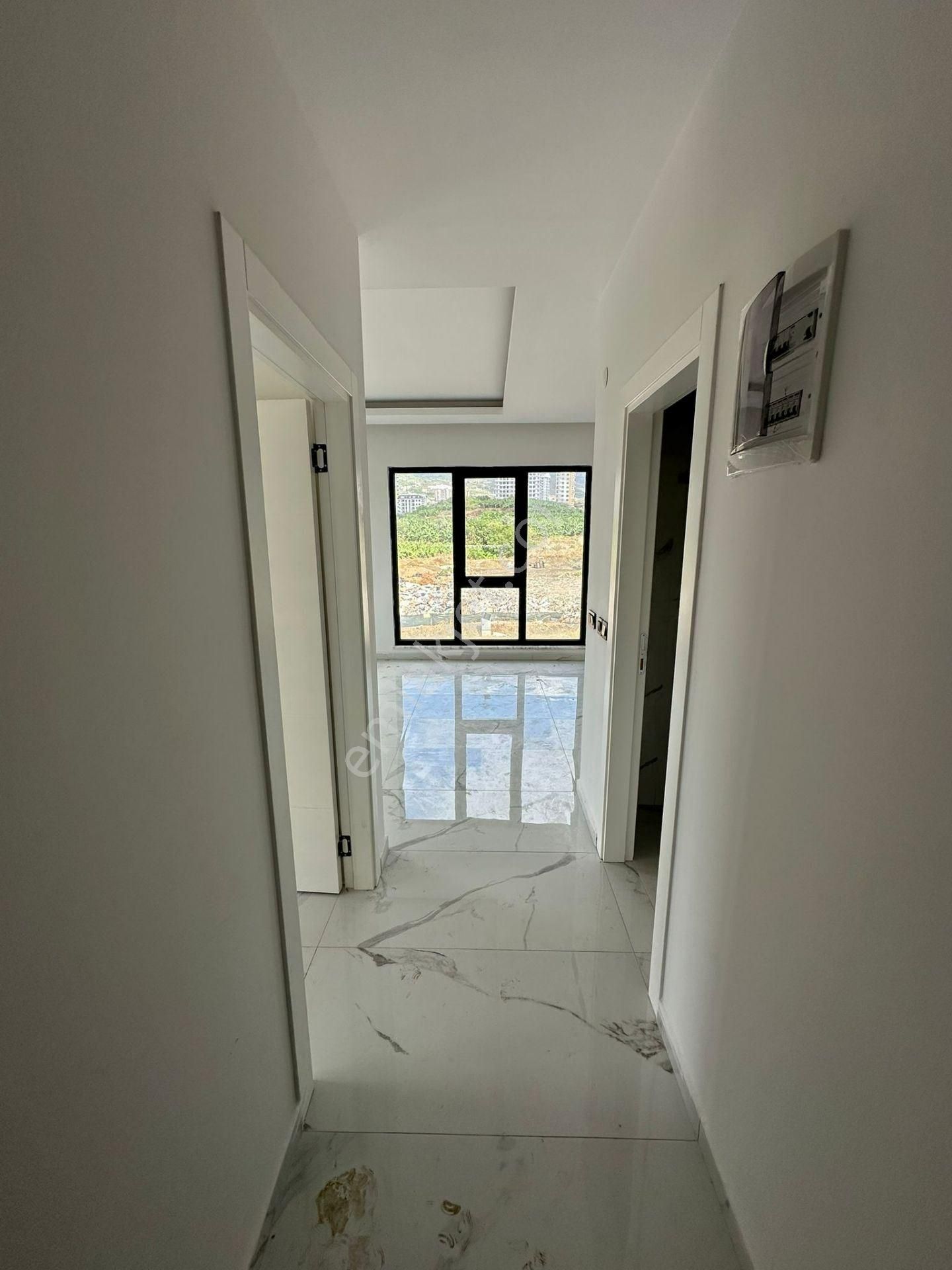 Alanya Mahmutlar’da Lüks Sitede 1+1 Satılık Daire | Denize 600 M - Görsel 4