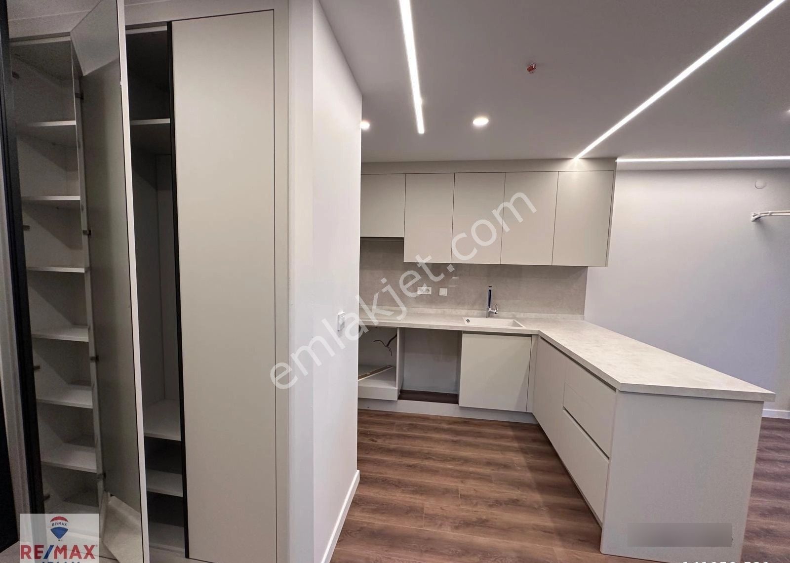 Bornova Point Residence 1+1 Kiralık Daire - Görsel 3