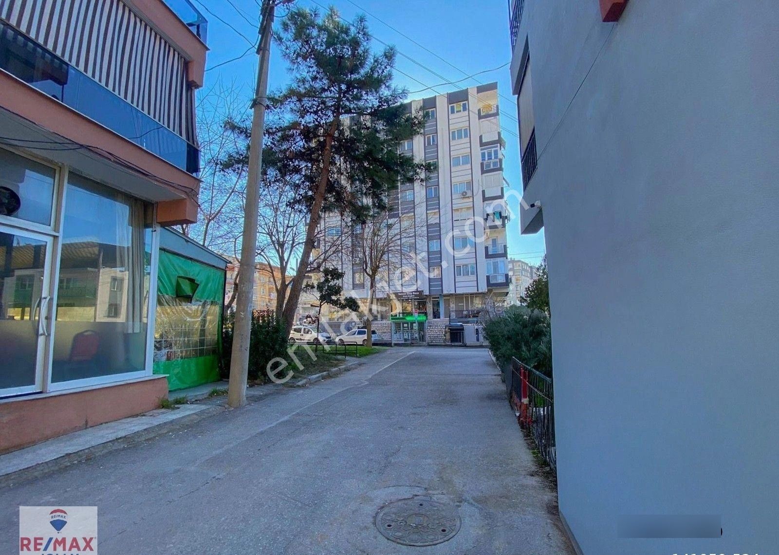 Buca Yıldız Mah. Metro Durağına Yakın Satılık Arsa - Görsel 7