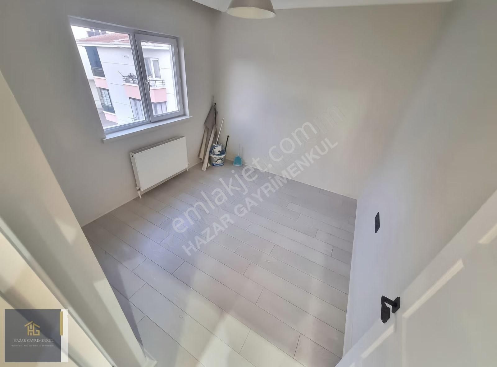 Hazardan Acil Mendereste Arakat Lüx Yapılı 2+1 Satılık Daire - Görsel 27