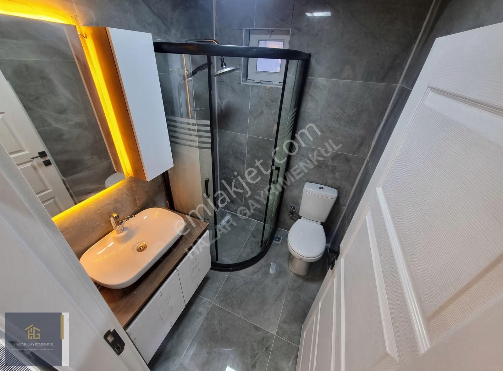 Hazardan Acil Mendereste Arakat Lüx Yapılı 2+1 Satılık Daire - Görsel 8