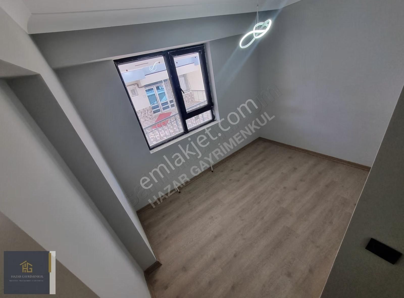 Hazardan-acil-40 M2 Depolu İskanlı Ön Cephe Yüksek Kredili Giriş - Görsel 25