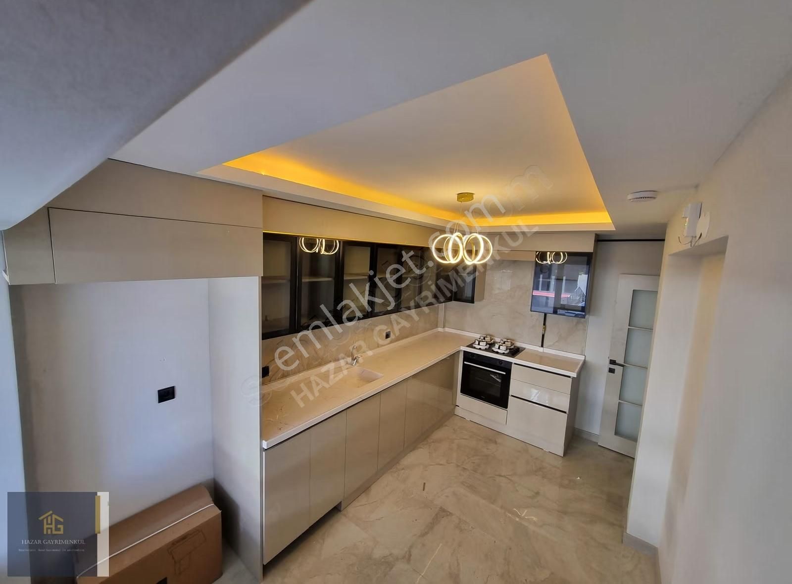 Hazardan-acil-40 M2 Depolu İskanlı Ön Cephe Yüksek Kredili Giriş - Görsel 16