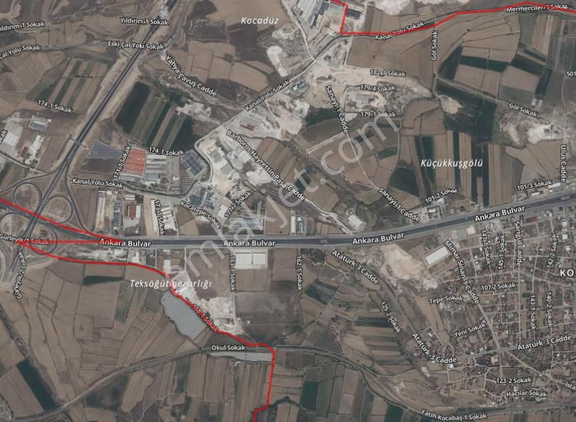 Honaz'da 8000m2'lik Sanayi-ticari Arsa