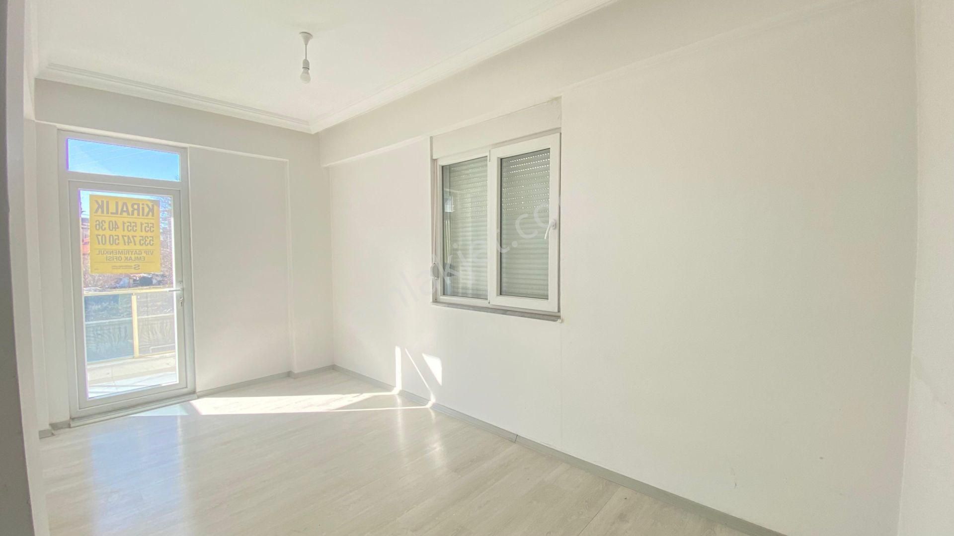 Vip Gayrimenkul'den Çarşı Merkezde Kiralık Giriş Kat 2+1 Daire - Görsel 6