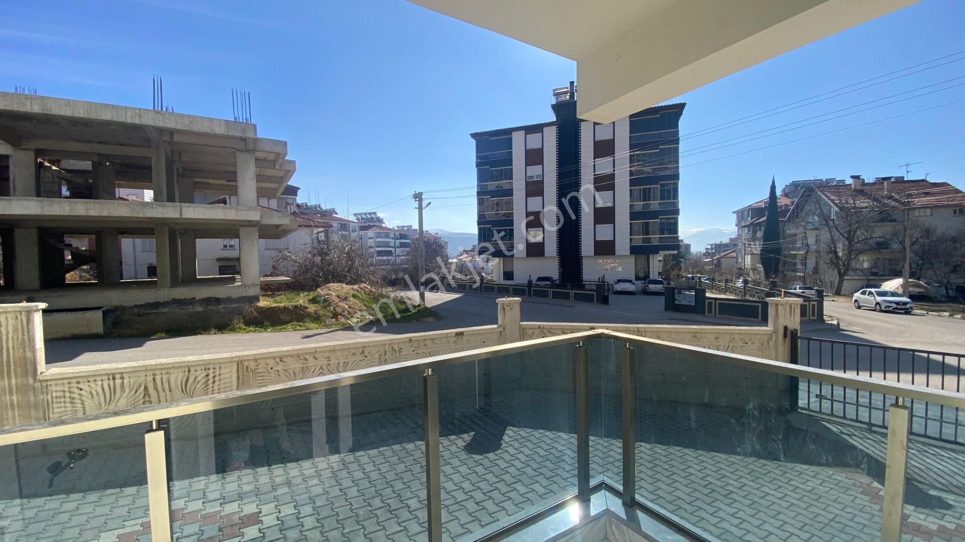 Vip Gayrimenkul'den Çarşı Merkezde Kiralık Giriş Kat 2+1 Daire - Görsel 12