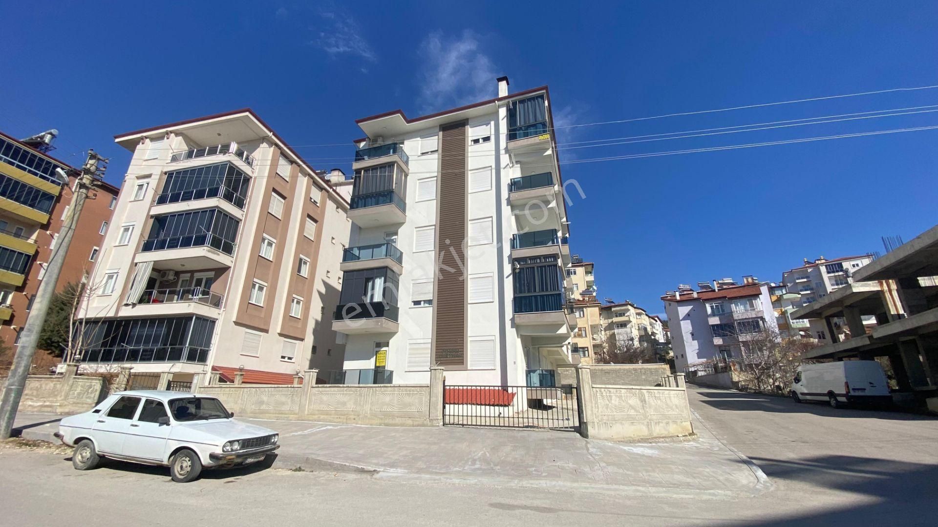 Vip Gayrimenkul'den Çarşı Merkezde Kiralık Giriş Kat 2+1 Daire - Görsel 15