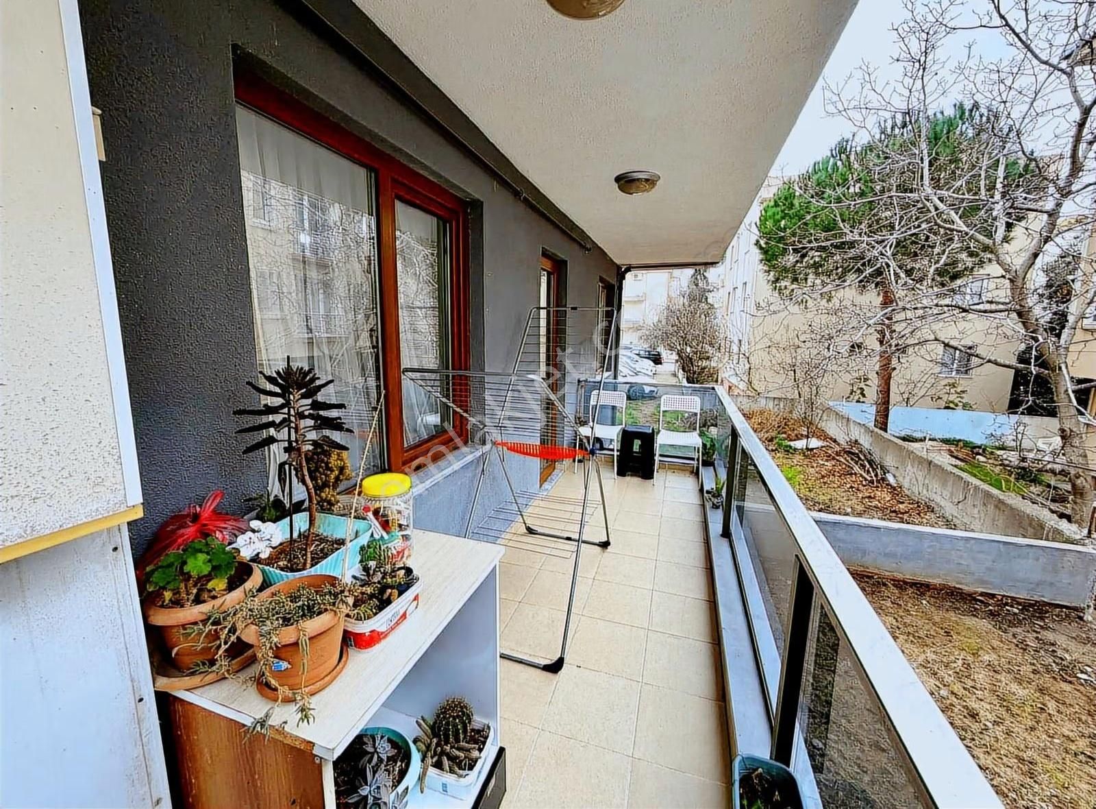 Loft Gayrimenkulden Cevatpaşa Mahallesinde 1+1 Kiralık Daire - Görsel 17