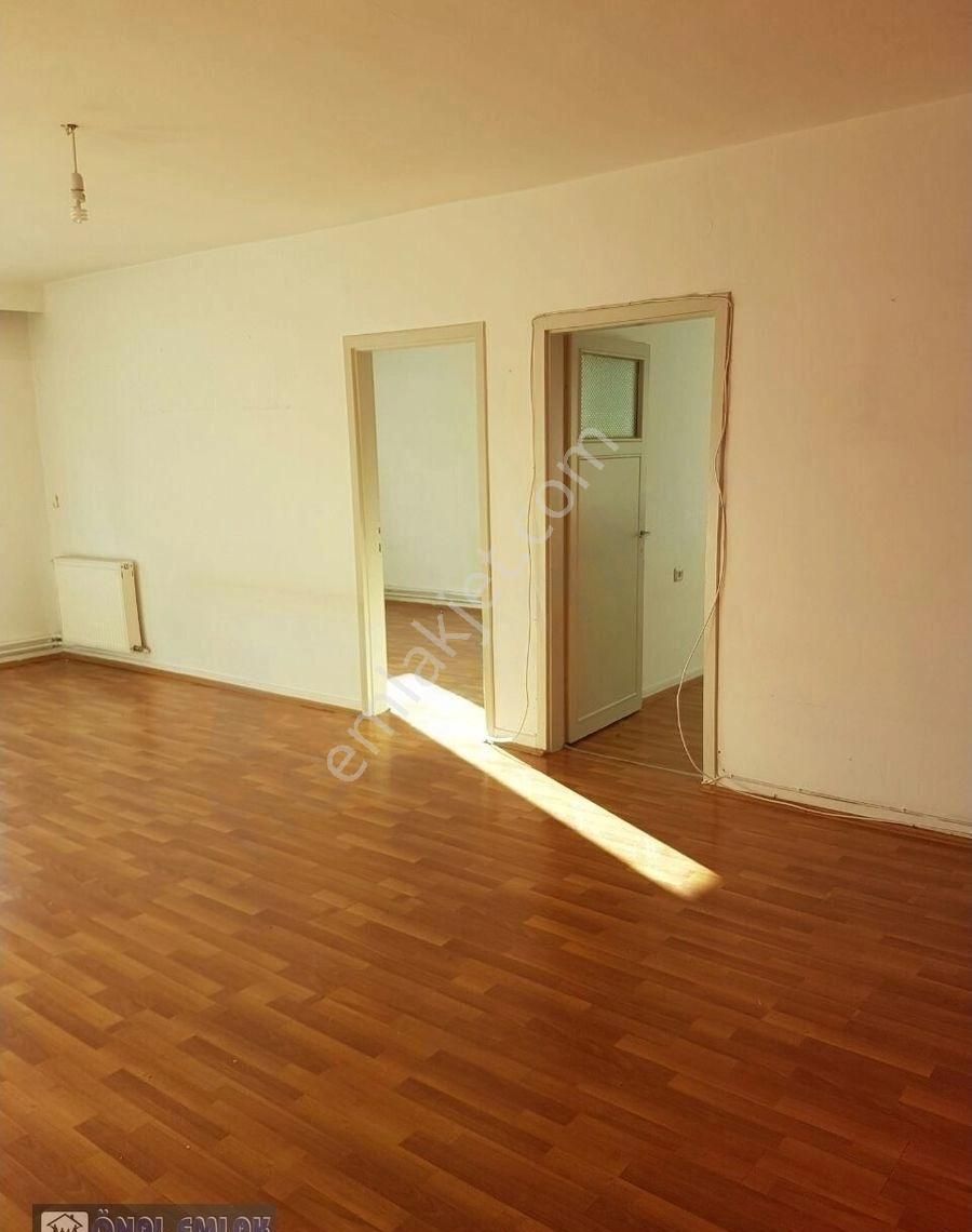 Önaldan Ankara Dikmen Salkım Söğüt Caddesi 3+1+kapalı Otoparklı - Görsel 3