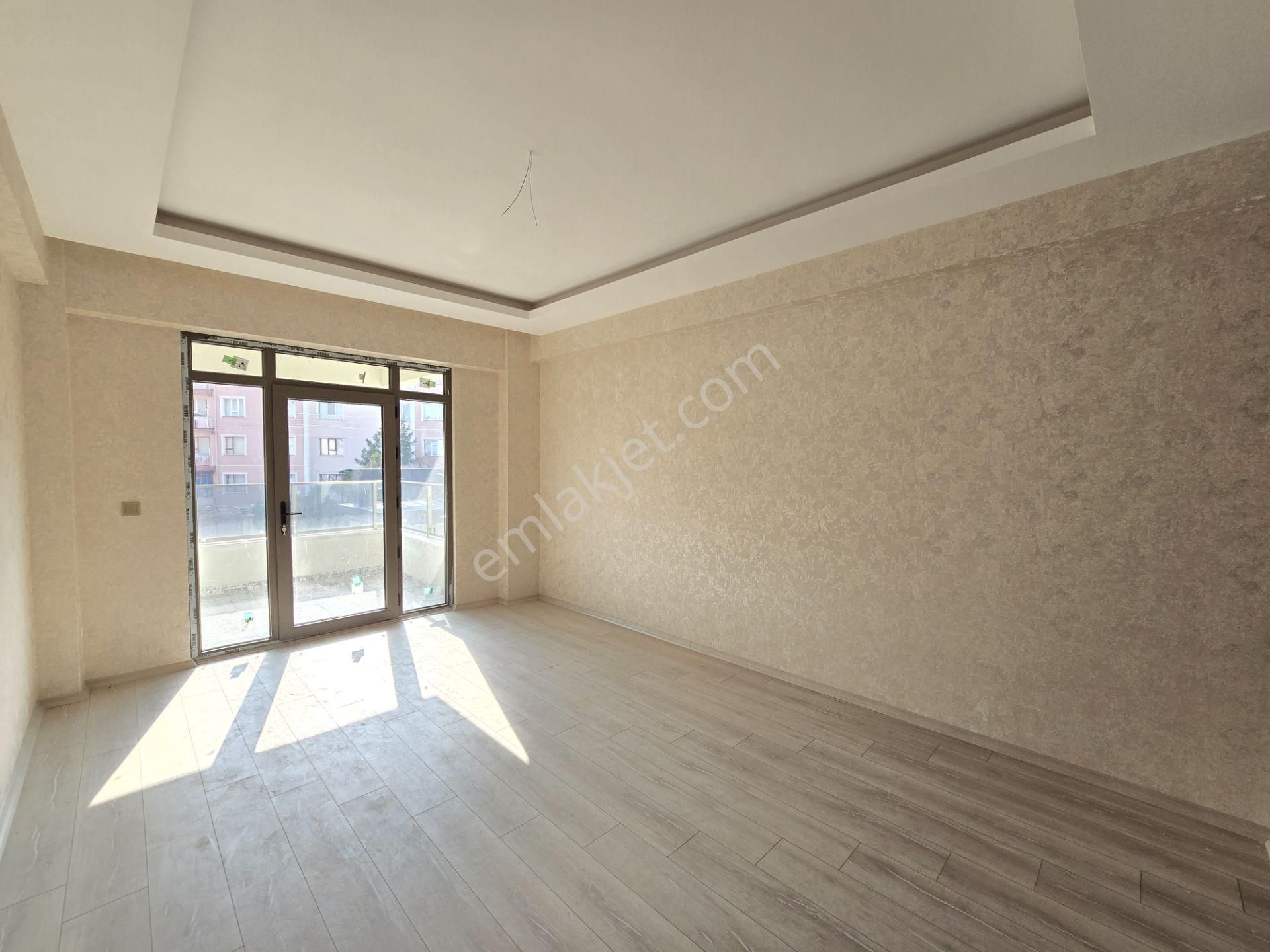 💫 Parsana Mahallesinde Stadyuma Oldukça Yakın Kilerli 3+1 Cephesi Açık Satılık Sıfır Daireler 🔥 - Görsel 5