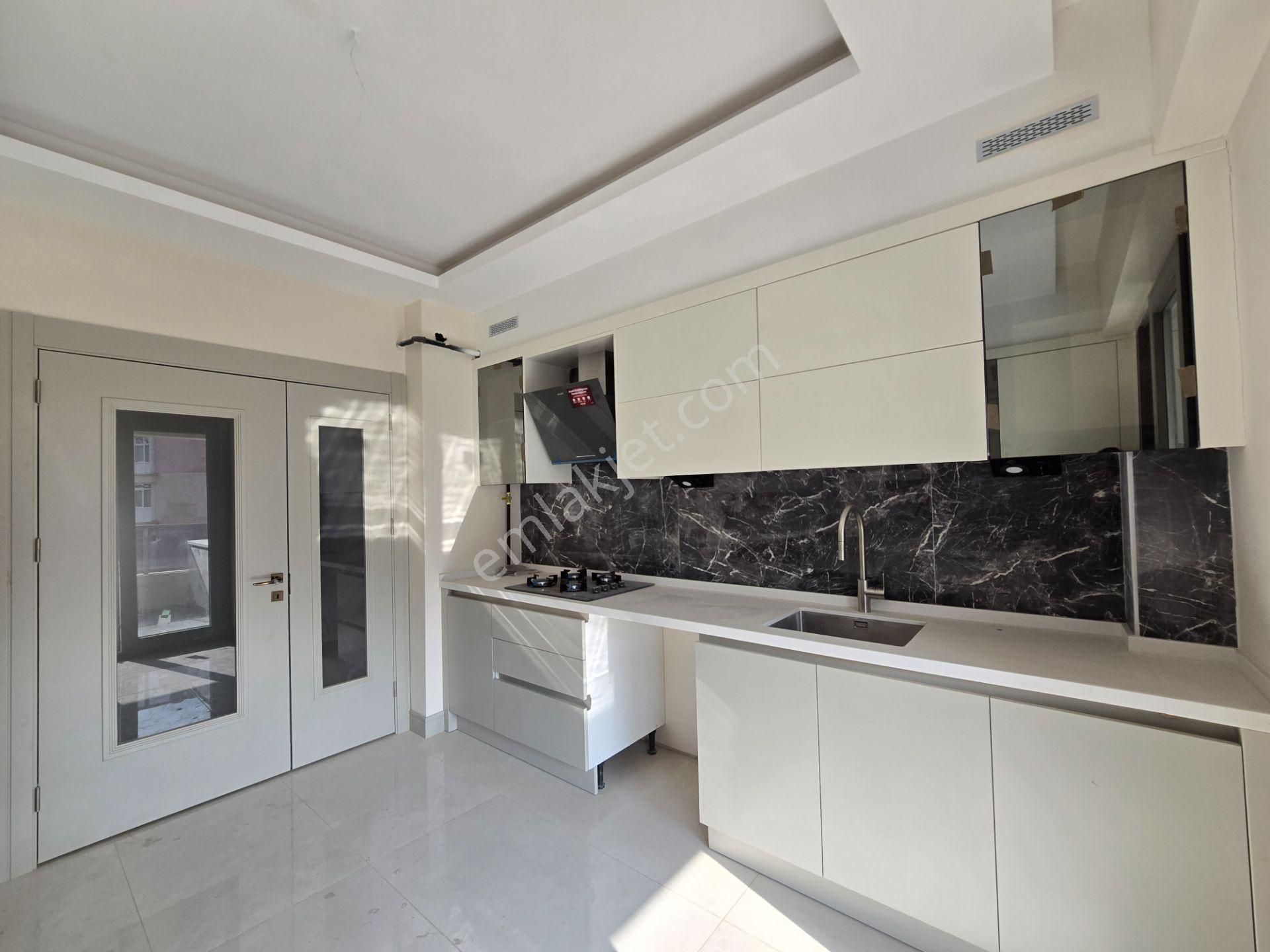 💫 Parsana Mahallesinde Stadyuma Oldukça Yakın Kilerli 3+1 Cephesi Açık Satılık Sıfır Daireler 🔥 - Görsel 14