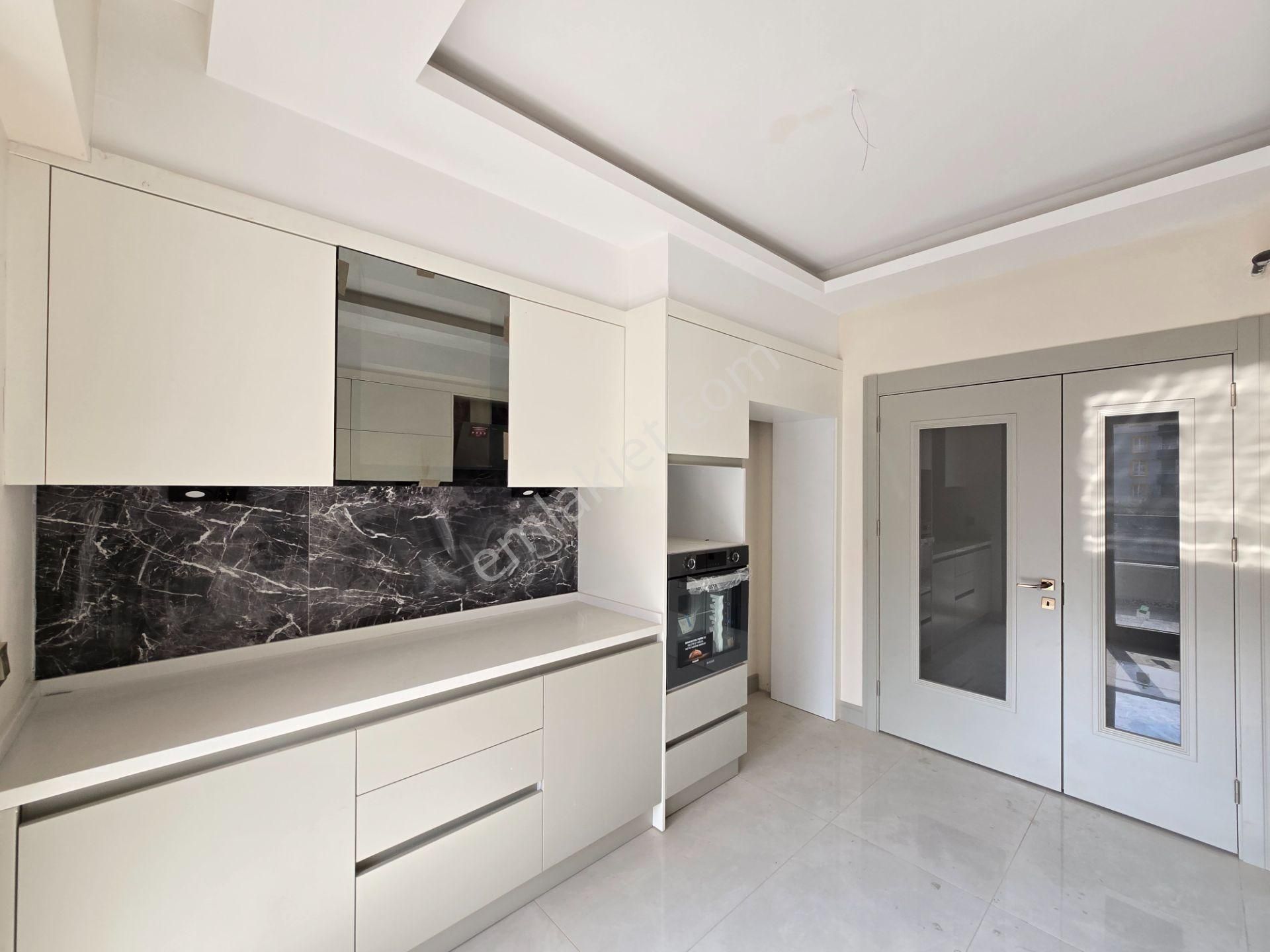 💫 Parsana Mahallesinde Stadyuma Oldukça Yakın Kilerli 3+1 Cephesi Açık Satılık Sıfır Daireler 🔥 - Görsel 12