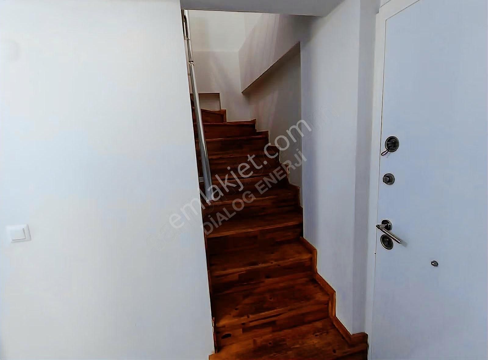 Dumlupınar'da İki Ailenin Kullanımına Uygun Satılık 5+1 Dubleks! - Görsel 12