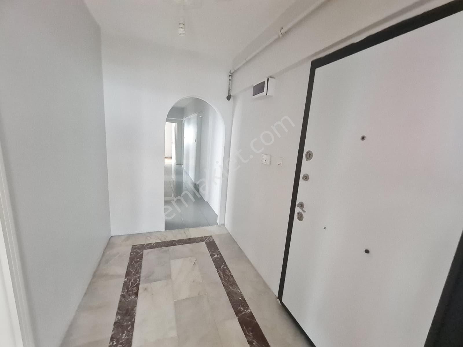 Karapüçek Mahalle Merkezinde – Cadde Üzeri – Çarşı İçinde 3+1 Daire - Görsel 10