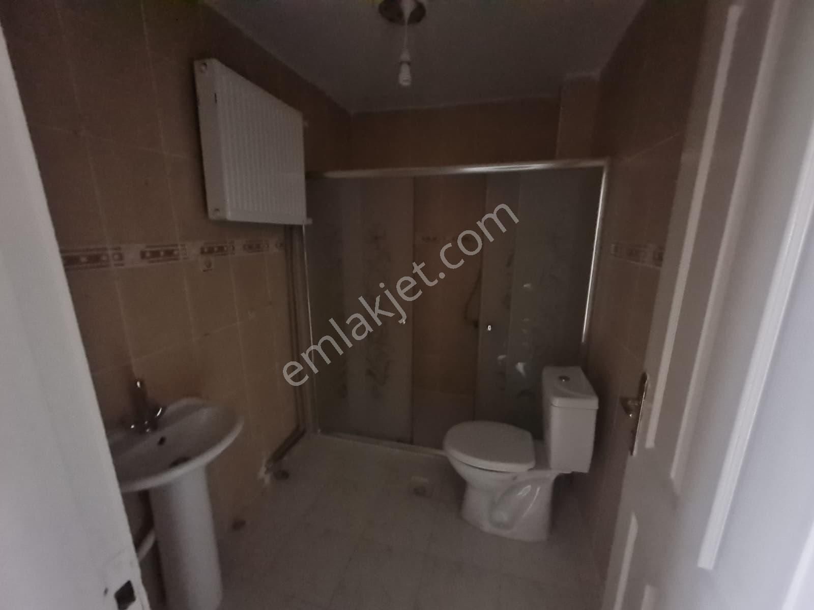 Karapüçek Mahalle Merkezinde – Cadde Üzeri – Çarşı İçinde 3+1 Daire - Görsel 19