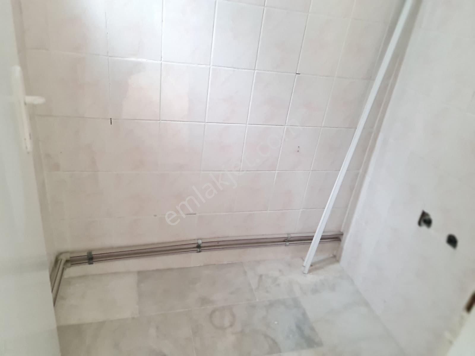 Karapüçek Mahalle Merkezinde – Cadde Üzeri – Çarşı İçinde 3+1 Daire - Görsel 26