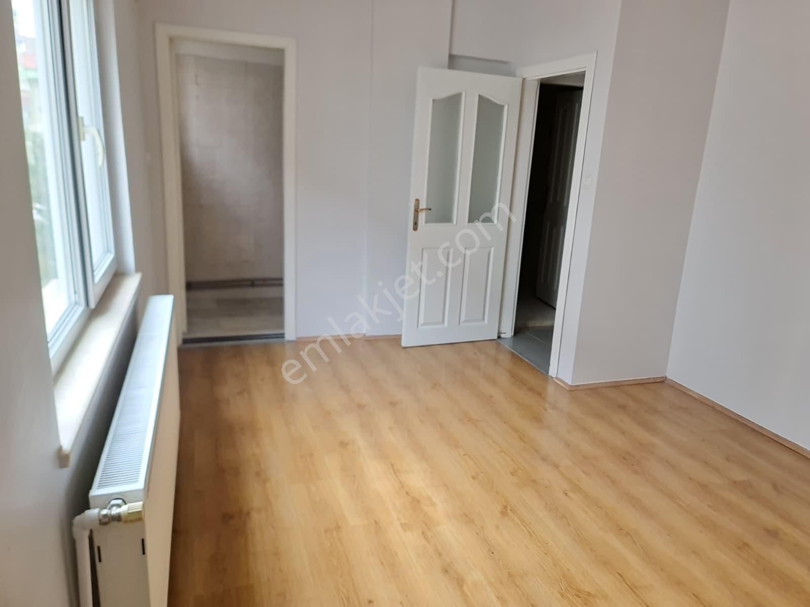 Karapüçek Mahalle Merkezinde – Cadde Üzeri – Çarşı İçinde 3+1 Daire - Görsel 22