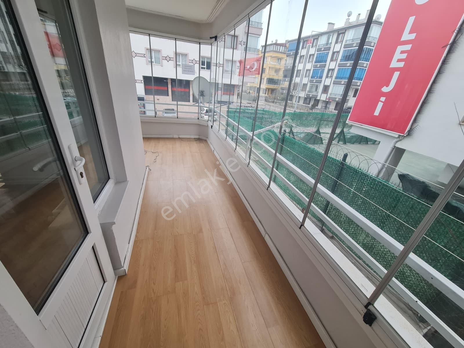 Karapüçek Mahalle Merkezinde – Cadde Üzeri – Çarşı İçinde 3+1 Daire - Görsel 4