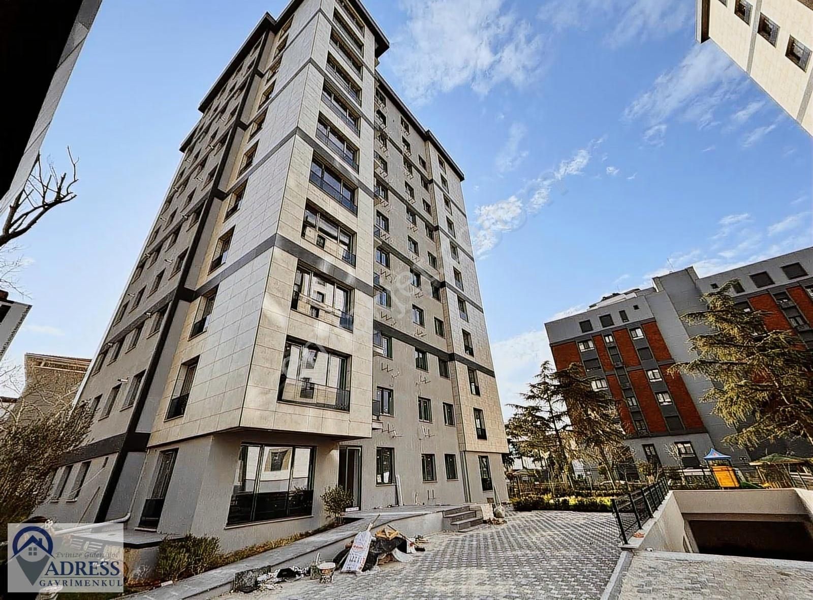 Kartal Atalarda Deniz Manzaralı Site İçersinde Satılık Daire - Görsel 3