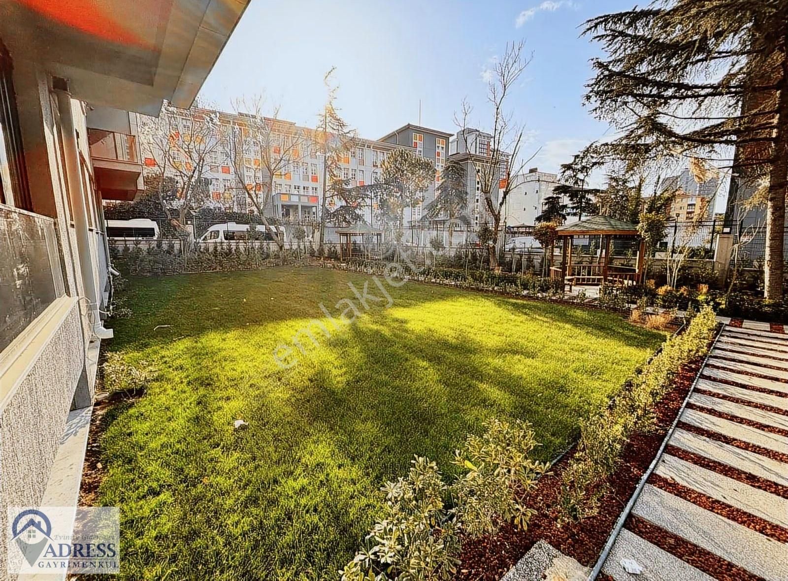 Kartal Atalarda Deniz Manzaralı Site İçersinde Satılık Daire - Görsel 15