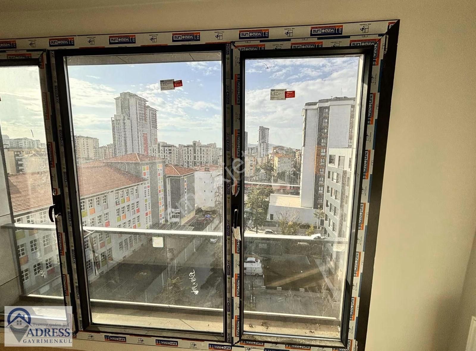Kartal Atalarda Deniz Manzaralı Site İçersinde Satılık Daire - Görsel 22