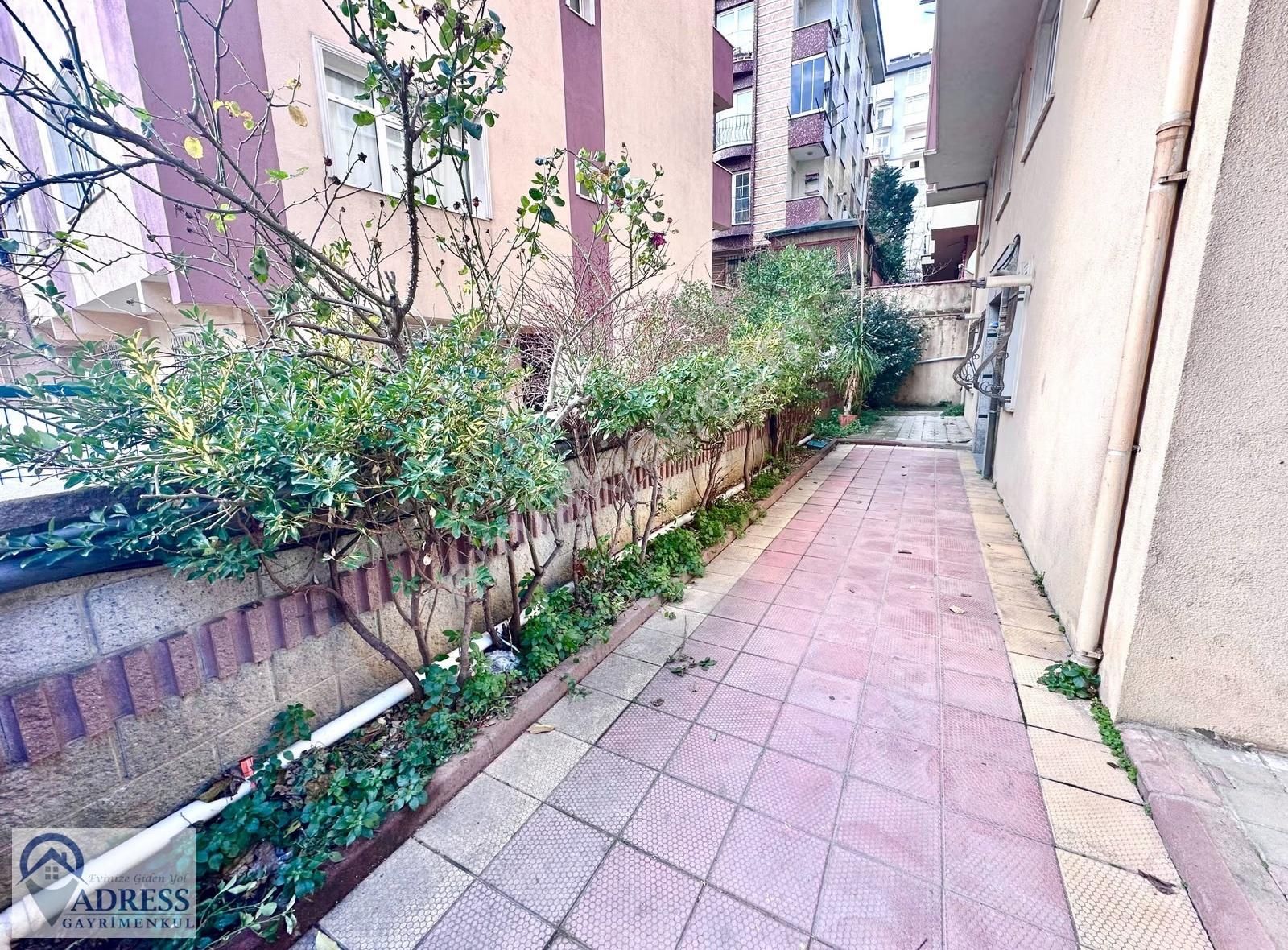 Ümraniye Çamlık'ta Finans Merkezine Komşu 2. Kat Satılık 2+1 - Görsel 15