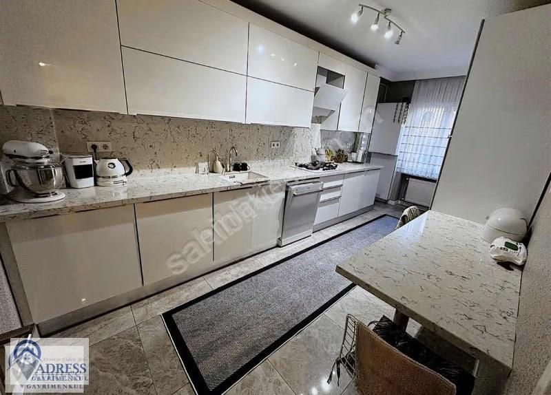 Metroya Yürüme Mesafesinde Site İçi 3+1 Boş Daire - Görsel 31