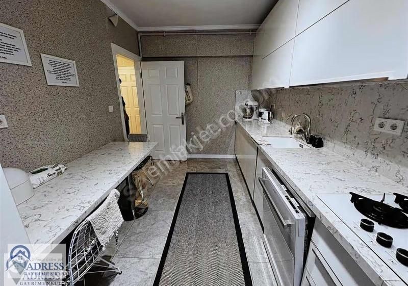 Metroya Yürüme Mesafesinde Site İçi 3+1 Boş Daire - Görsel 14