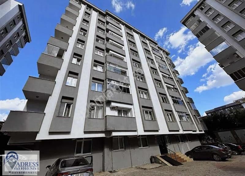 Metroya Yürüme Mesafesinde Site İçi 3+1 Boş Daire