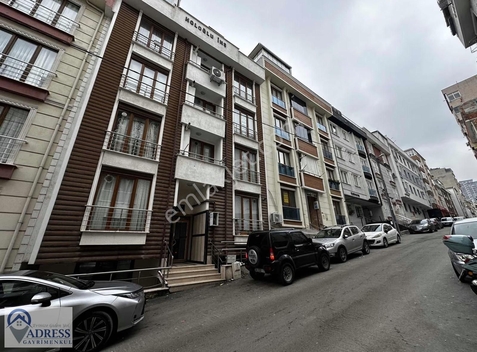 Adress Gayrimenkulden Taşınmaya Hazır Boş Balkonlu 2+1 Daire - Görsel 16