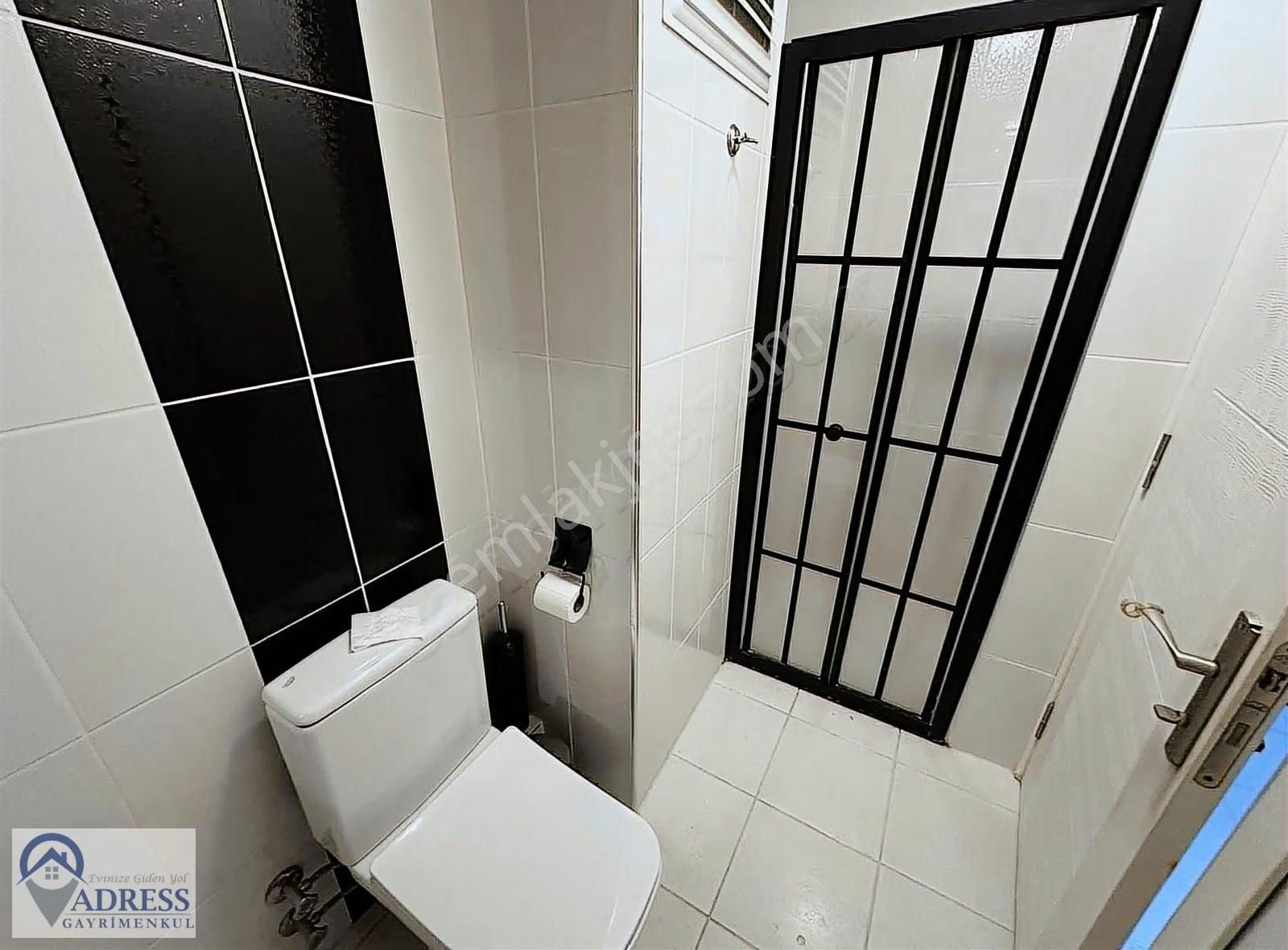 Adress Gayrimenkulden Taşınmaya Hazır Boş Balkonlu 2+1 Daire - Görsel 22