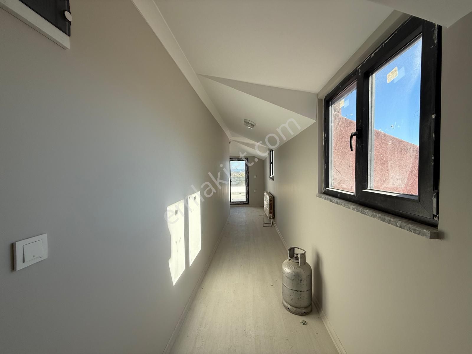 Satılık 2+1 Yenidoğanda Çatı Dubleks 110m2 Net Kullanım Alanına Sahip - Görsel 19