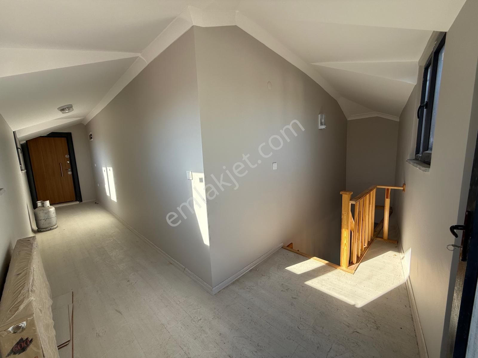 Satılık 2+1 Yenidoğanda Çatı Dubleks 110m2 Net Kullanım Alanına Sahip - Görsel 23