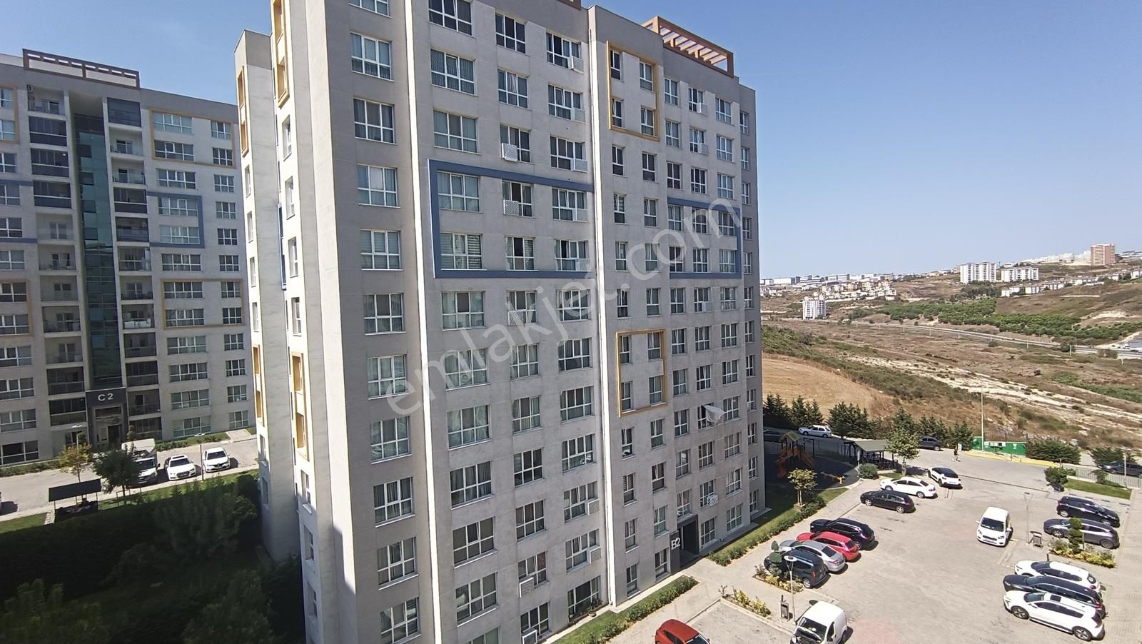 Başakkent Gölet Evlerinde 3+1 136 M2 Arakat Kiralık Daire