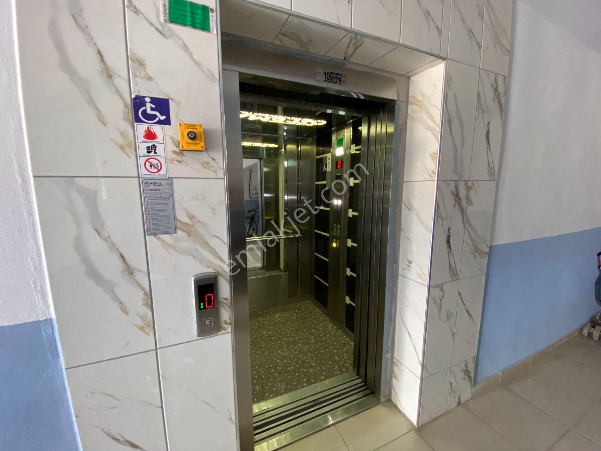 Konaklı Mahallesi Deniz Manzaralı 4+1 Ayrı Mutfak Kiralık Daire - Görsel 4