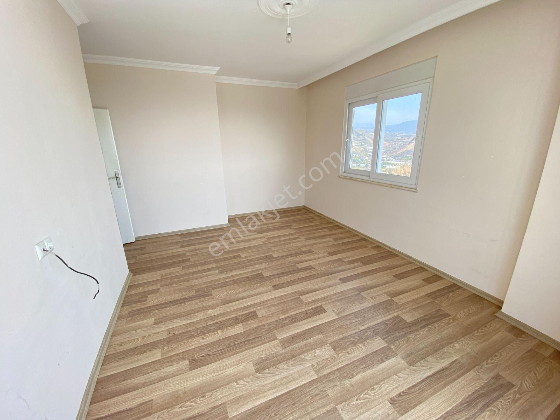 Konaklı Mahallesi Deniz Manzaralı 4+1 Ayrı Mutfak Kiralık Daire - Görsel 9