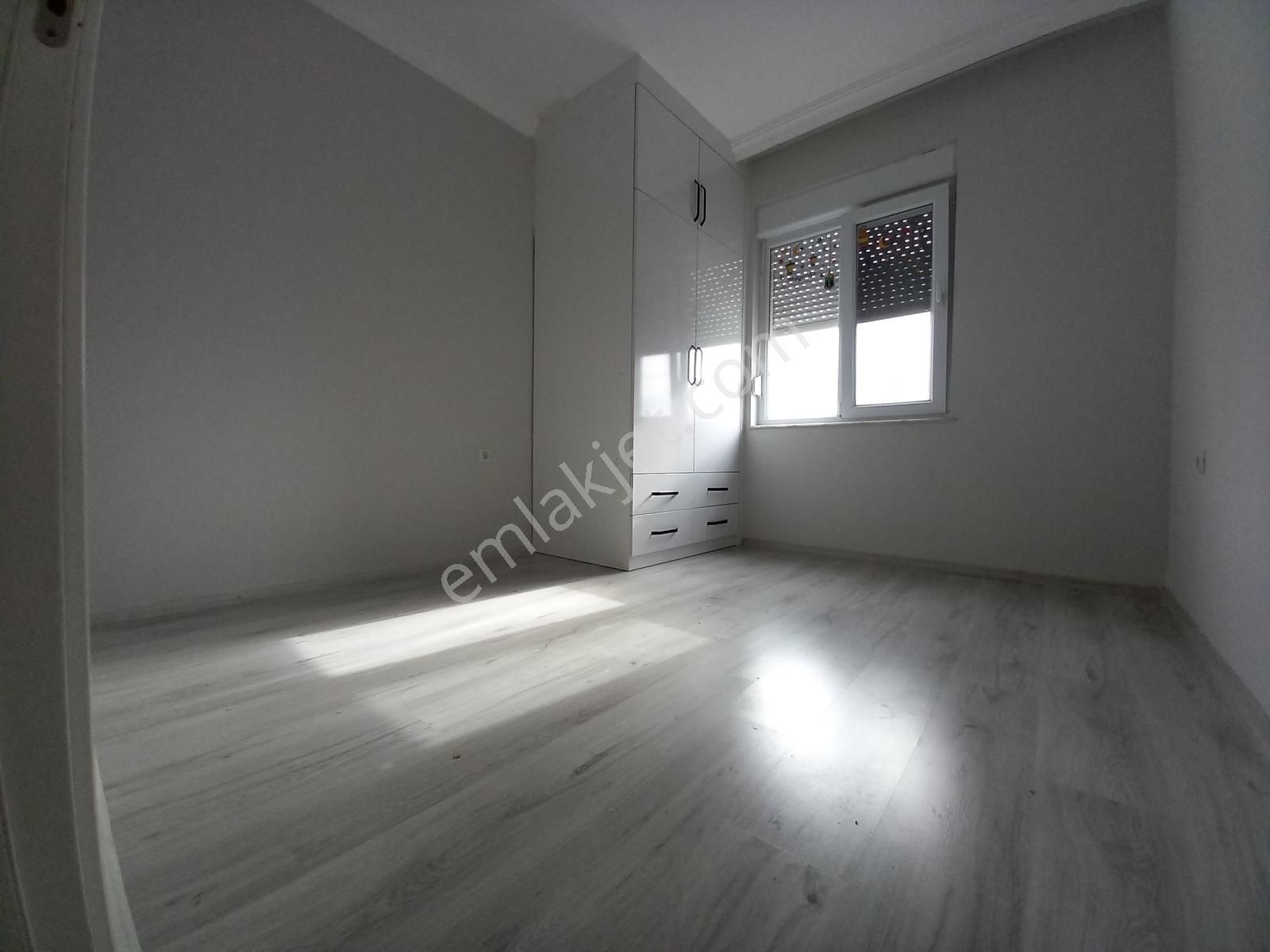 Göçerler Mahallesi Site İçerisinde Kiralık Geniş 2+1 Daire - Görsel 11