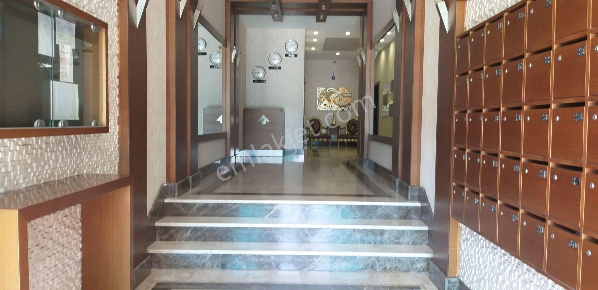 Bornova Özkanlar Gürmar Mağazası Üstü Satılık Süper Lüx Kupon Daire - Görsel 21