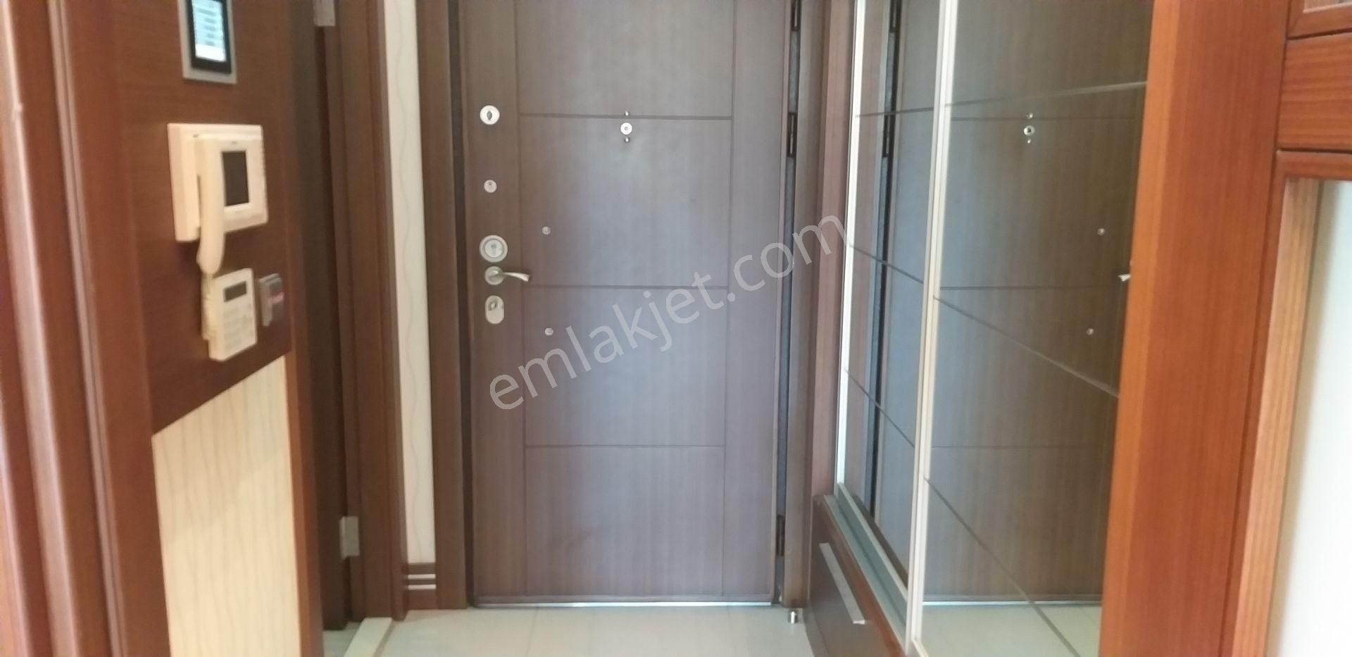 Bornova Özkanlar Gürmar Mağazası Üstü Satılık Süper Lüx Kupon Daire - Görsel 15