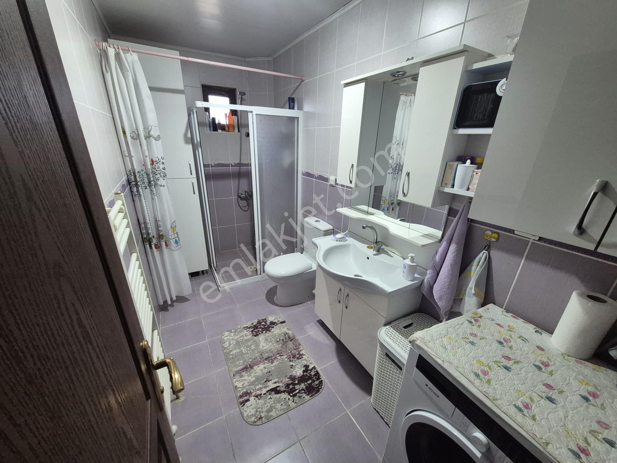 İncesu Caddesi'nde Kaçmaz Fırsat 3+1 Geniş Full Yapılı Eksiksiz - Görsel 17