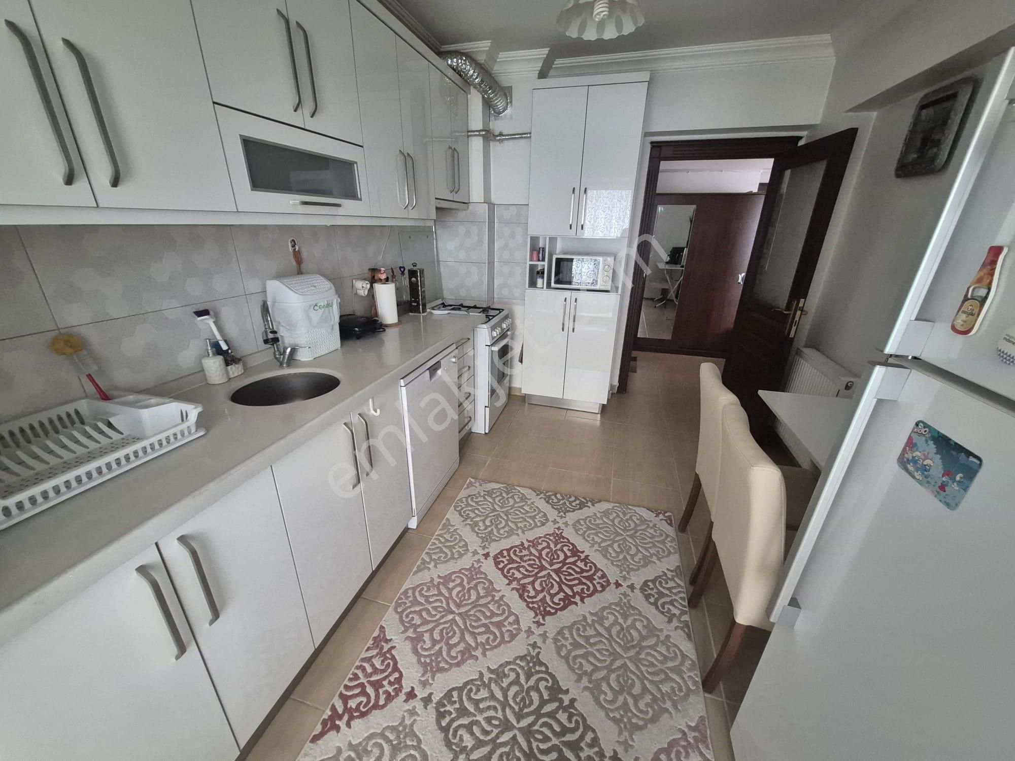 İncesu Caddesi'nde Kaçmaz Fırsat 3+1 Geniş Full Yapılı Eksiksiz - Görsel 15