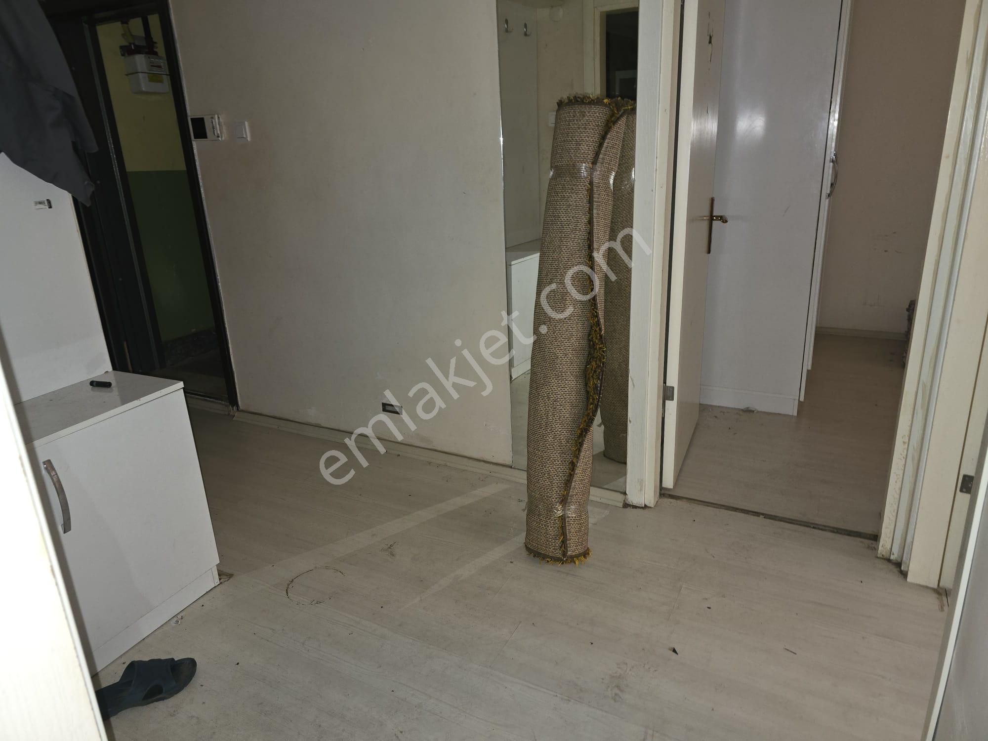 Balçovada Ata Cad.yakını D.gazlı Bahçeli 2+1 Kiralık Daire - Görsel 10