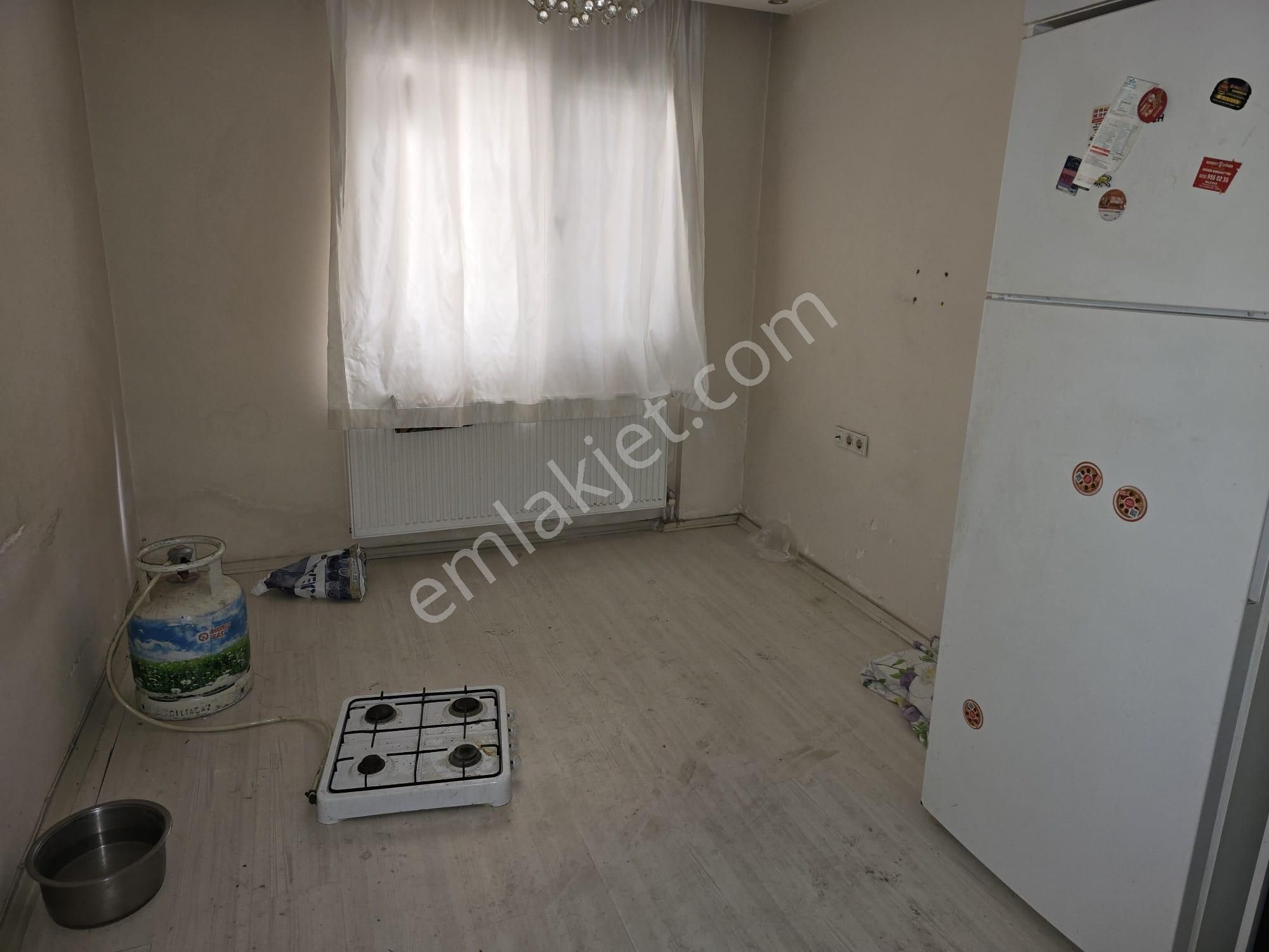 Balçovada Ata Cad.yakını D.gazlı Bahçeli 2+1 Kiralık Daire - Görsel 8