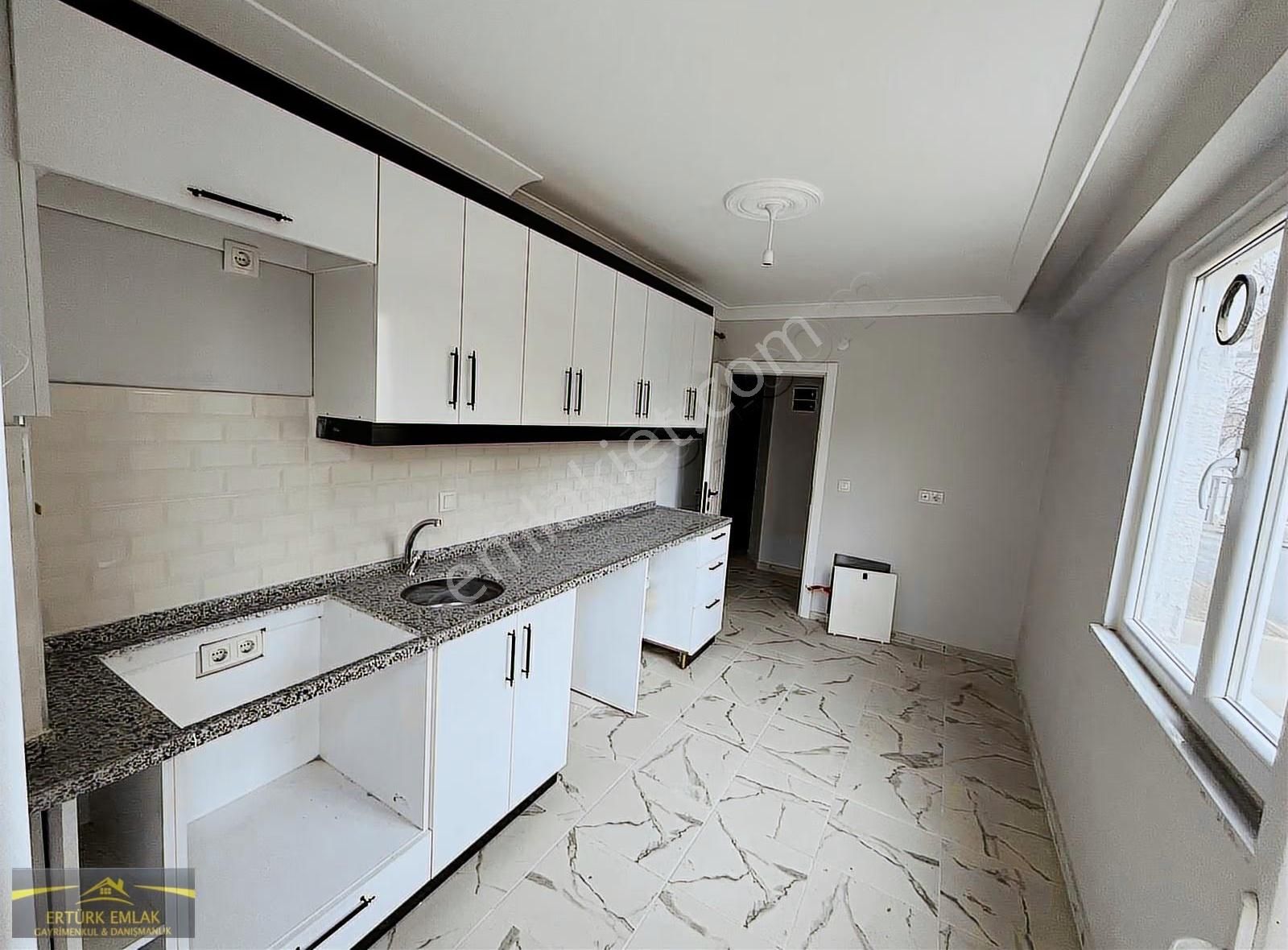 Ertürk Emlak'tan Özgürlük Mah'de Sıfır 3+1 125 M2 Ters Dublex - Görsel 16
