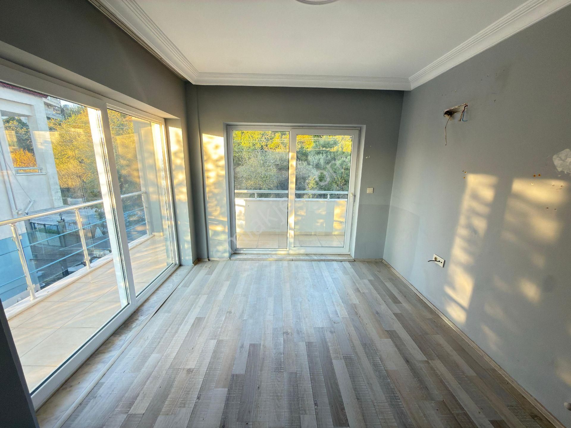 İlica Satılık Triblex Villa Tipi Daire . - Görsel 31