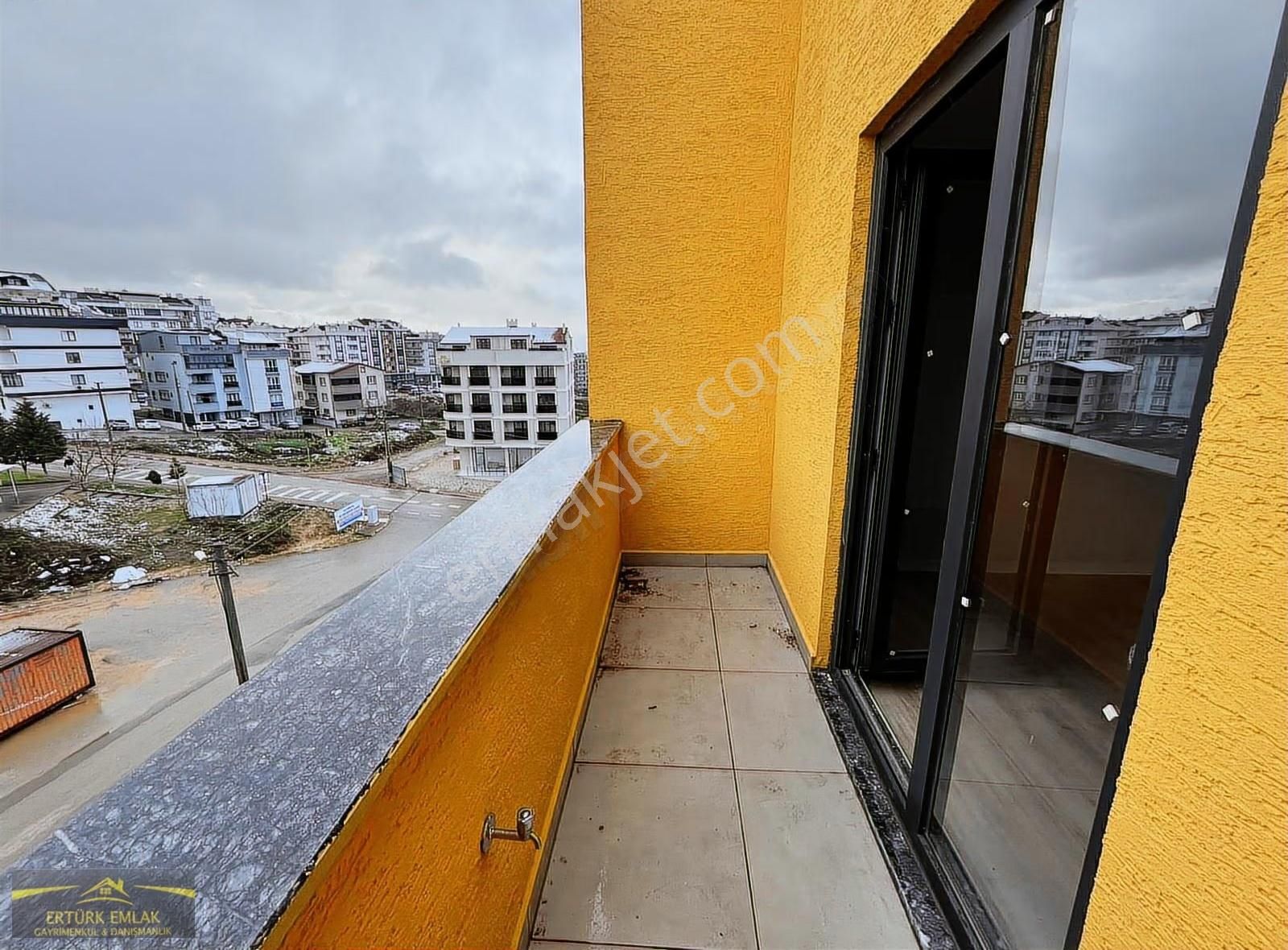 Ertürk Emlak'tan Atatürk Mah.'de 4+1 160 M2 Sıfır Üst Dublex - Görsel 23