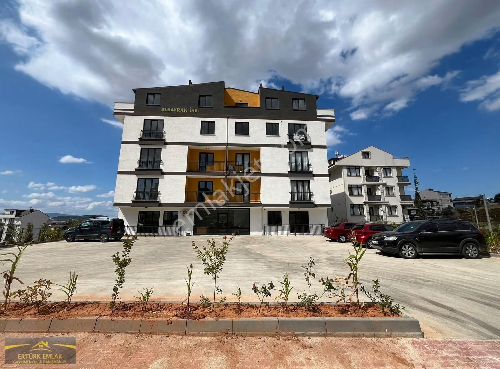 Ertürk Emlak'tan Atatürk Mah.'de 4+1 160 M2 Sıfır Üst Dublex