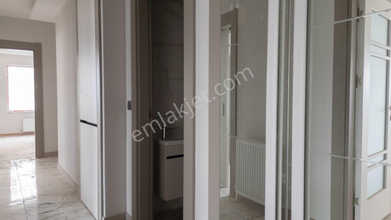 Serra Bulvarda 3+1 Kiralık Lüx Daire - Görsel 24