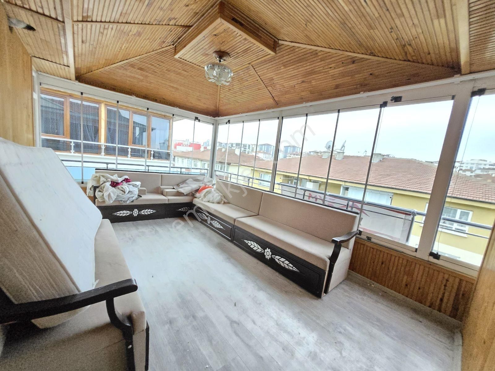 Etimesgut Piyade Mah Merkezi Konum 4+1 Full Yapılı Satılık Daire