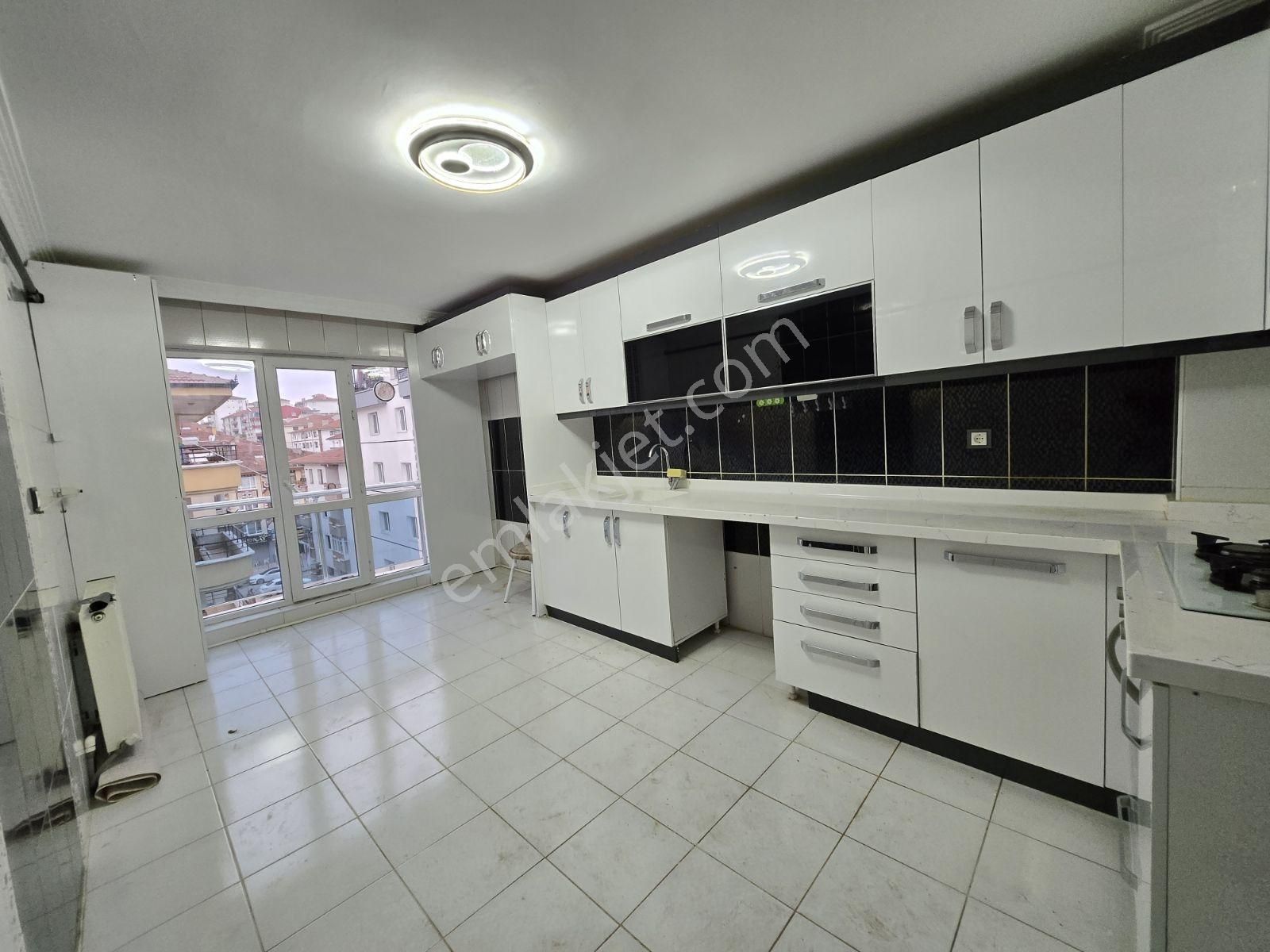 Etimesgut Piyade Mah Merkezi Konum 4+1 Full Yapılı Satılık Daire - Görsel 18